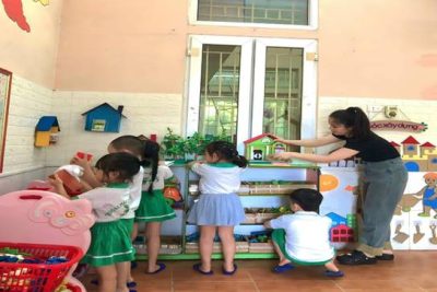 CÔNG TÁC CHUẨN BỊ CHO “NGÀY HỘI ĐẾN TRƯỜNG CỦA BÉ”