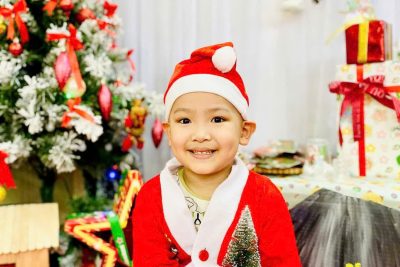 “Giáng sinh” yêu thương của bé